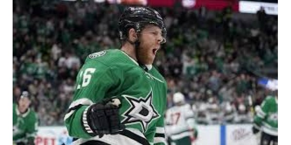 Joe Pavelski, kterému právě bylo 40 let, oznámil svůj odchod do důchodu Joe Pavelski, kterému právě bylo 40 let, oznámil svůj odchod do důchodu